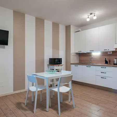 Tiny Oasis - By The Apartment